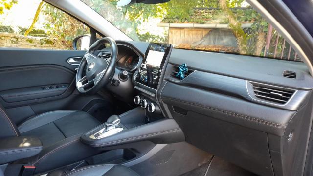 Renault Captur image 9