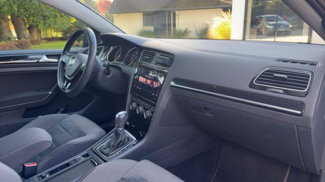 Volkswagen Golf image 1