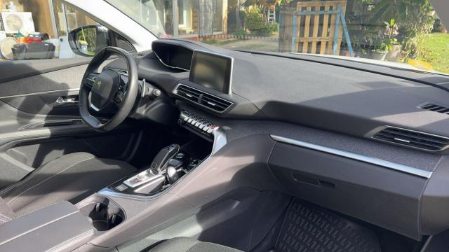 Peugeot 3008 image 7