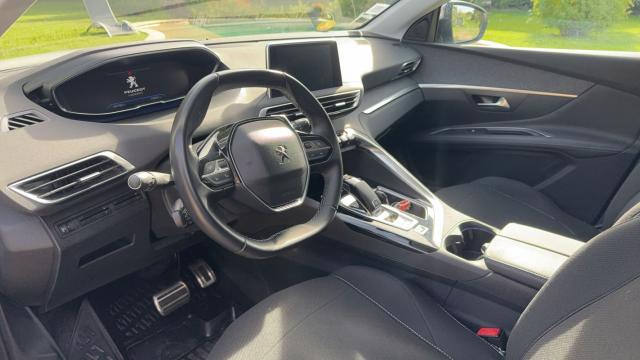 Peugeot 3008 image 6