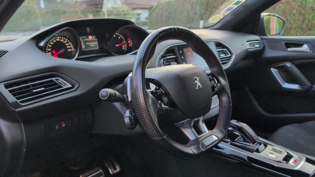 Peugeot 308 image 9