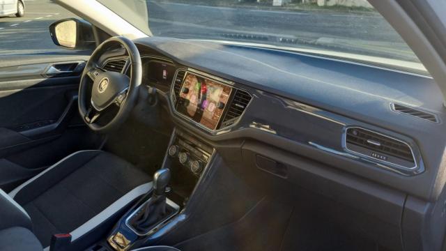 Volkswagen T-Roc image 4