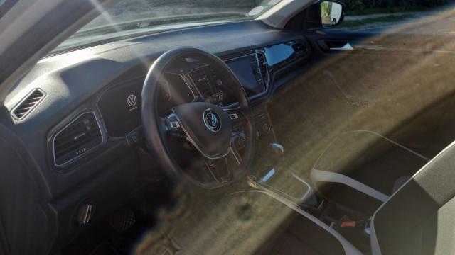 Volkswagen T-Roc image 9