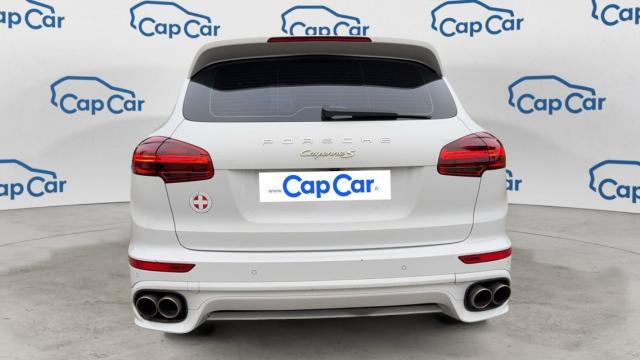 Porsche Cayenne image 2