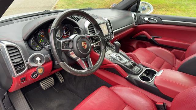 Porsche Cayenne image 4