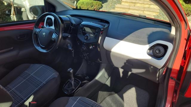 Peugeot 108 image 2