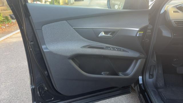 Peugeot 3008 image 4