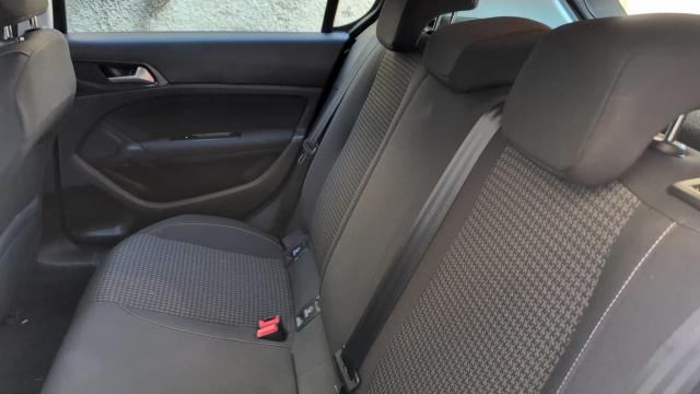Peugeot 308 image 4
