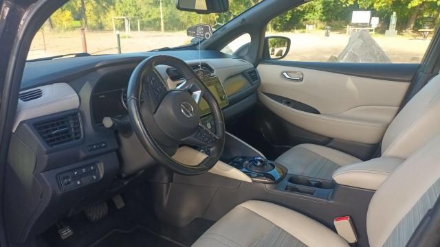 Nissan Leaf image 6