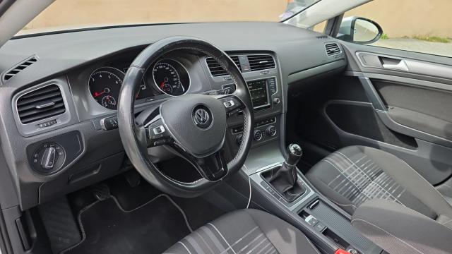 Volkswagen Golf image 2