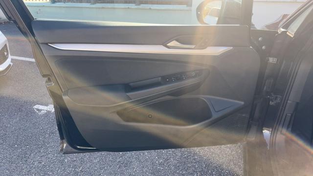 Volkswagen Golf image 6