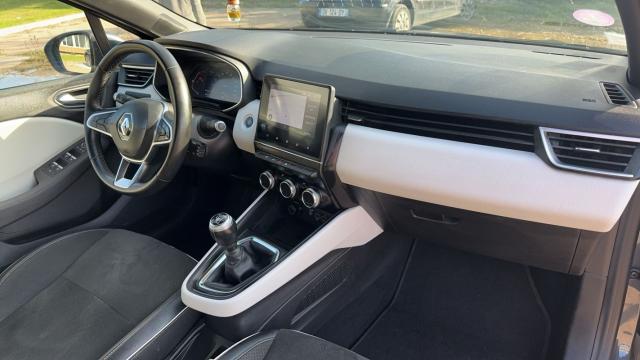 Renault Clio image 7
