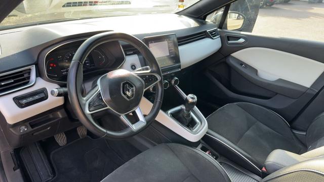 Renault Clio image 2