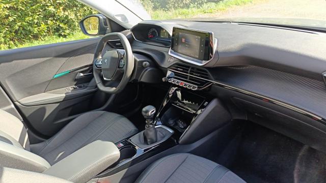 Peugeot 2008 image 5