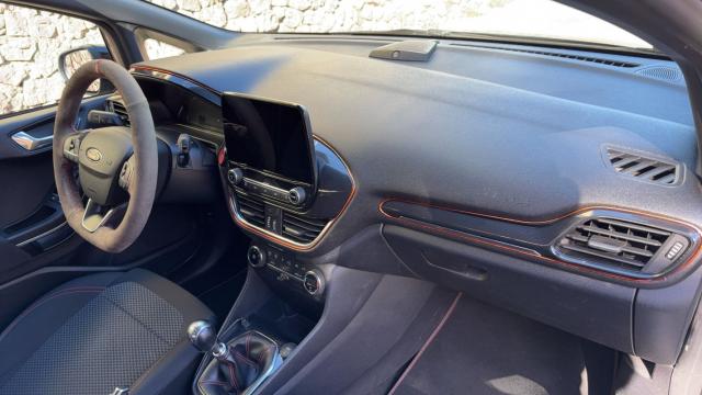 Ford Fiesta image 6
