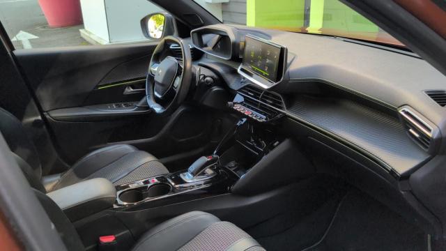 Peugeot 2008 image 4