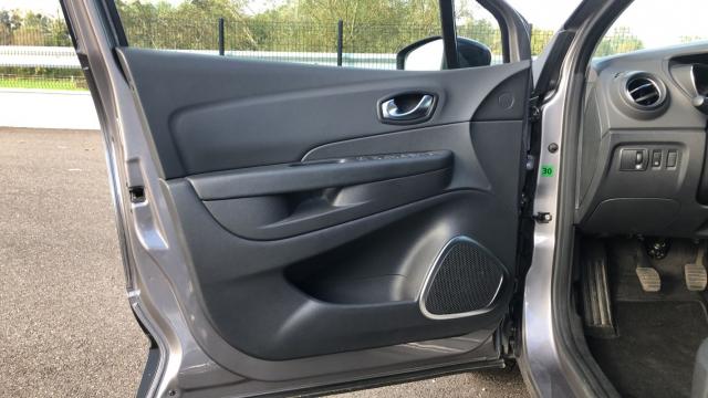 Renault Captur image 6