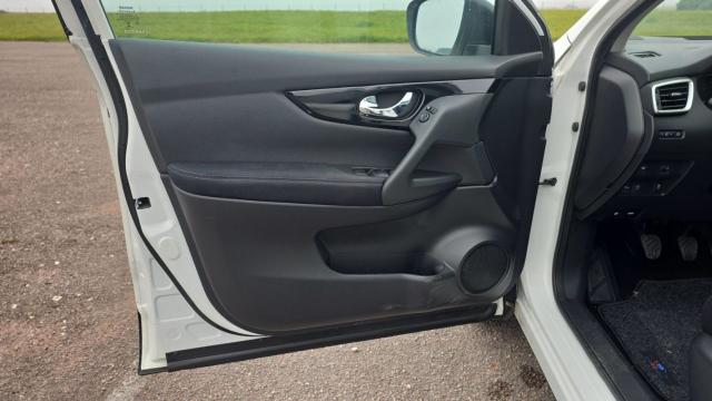 Nissan Qashqai image 1