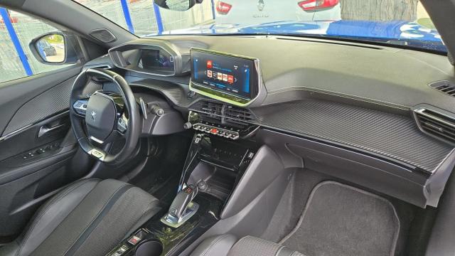 Peugeot 2008 image 4