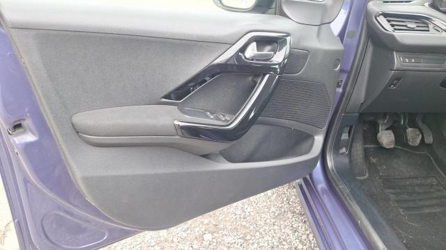 Peugeot 208 image 4