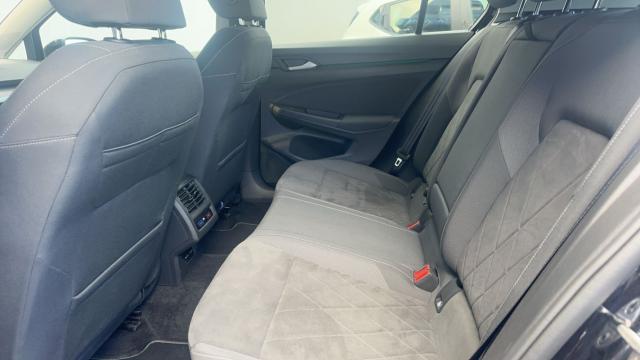 Volkswagen Golf image 7