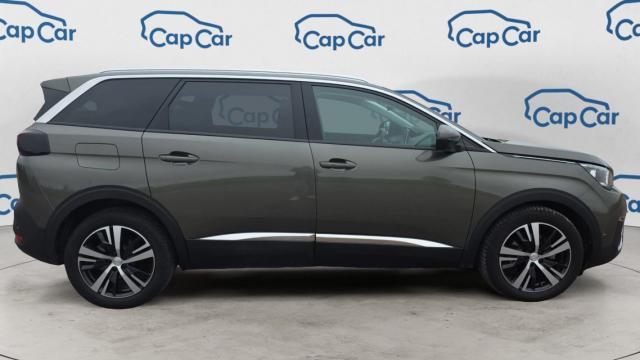 Peugeot 5008 image 1