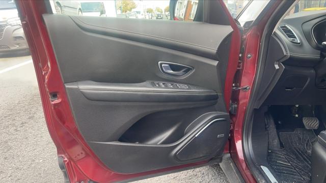 Renault Scénic image 9