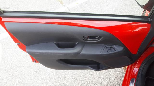 Peugeot 108 image 9
