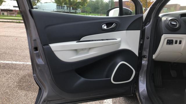 Renault Captur image 9
