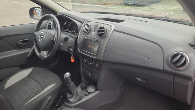 Dacia Sandero image 8