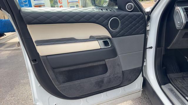 Land Rover Range Rover Sport image 3