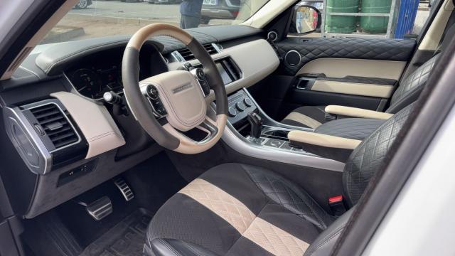 Land Rover Range Rover Sport image 9