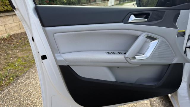 Peugeot 308 image 4