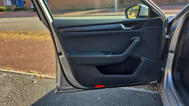 Skoda Superb image 5