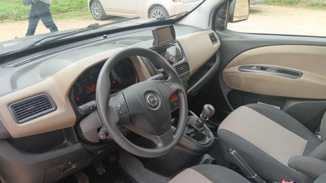 Opel Combo image 2