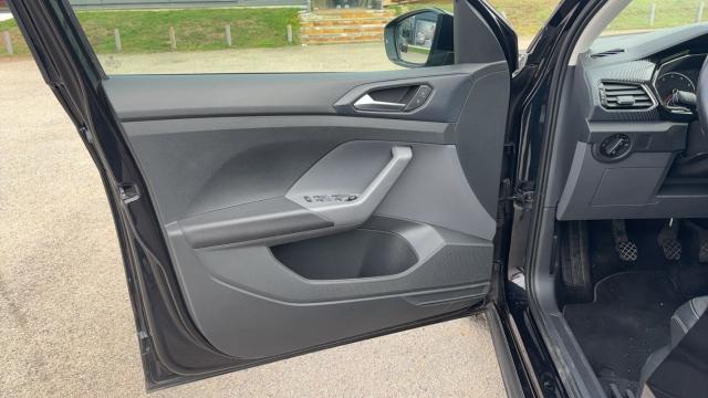 Volkswagen T-Cross image 4