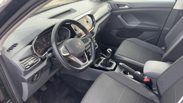 Volkswagen T-Cross image 3