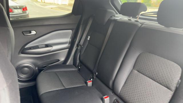 Nissan Juke image 4