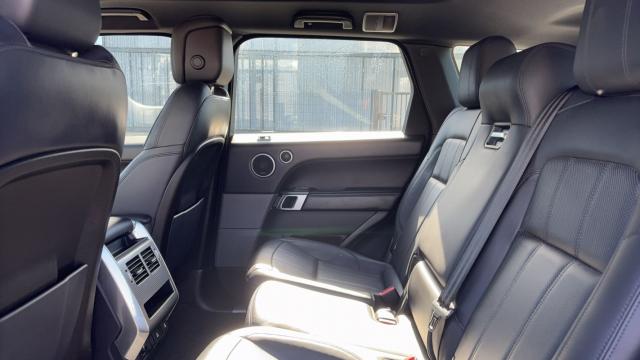 Land Rover Range Rover Sport image 3
