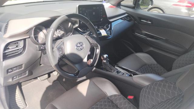 Toyota C-Hr image 3