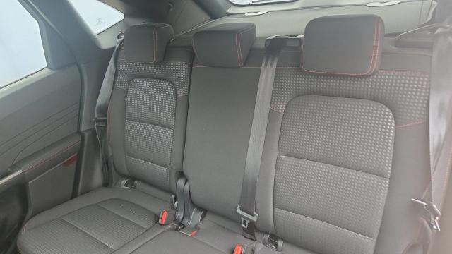 Ford Kuga image 4