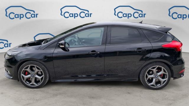 Ford Focus image 2