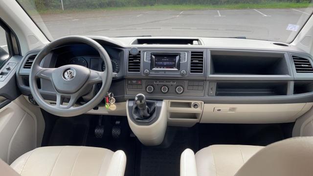 Volkswagen Transporter image 3