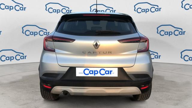 Renault Captur image 2