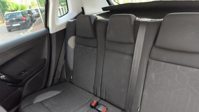 Peugeot 2008 image 3