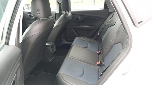 Seat Leon image 3
