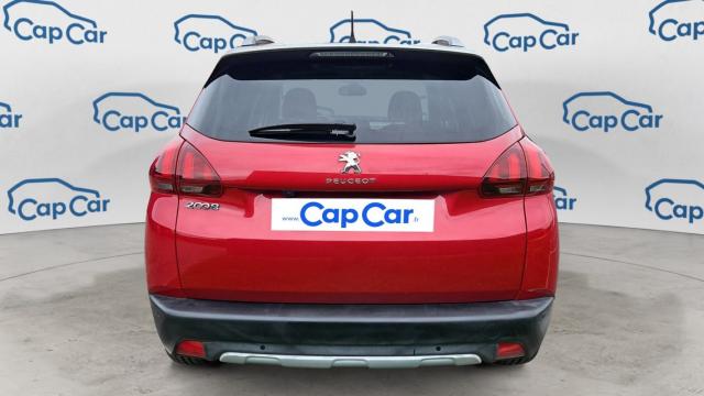 Peugeot 2008 image 8