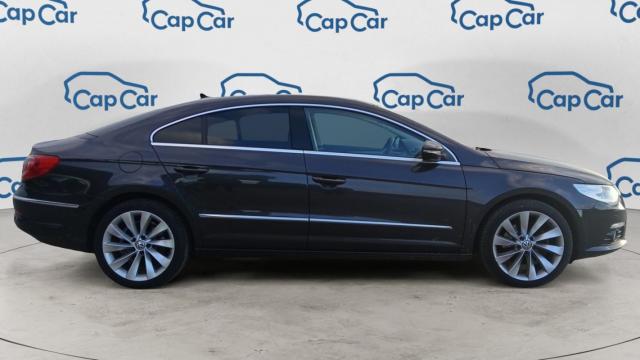 Volkswagen Passat image 9