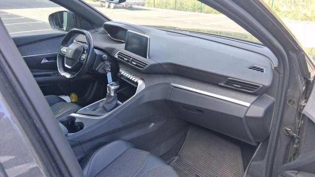 Peugeot 3008 image 1