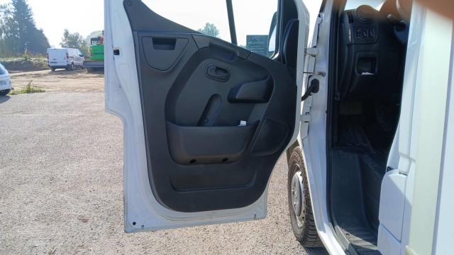 Renault Master image 4